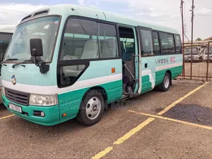 Toyota Coaster 2010 Green
