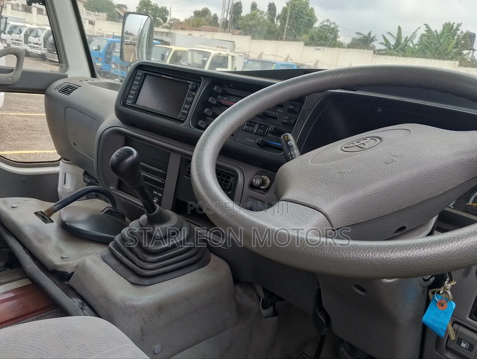 Toyota Coaster 2010 Green