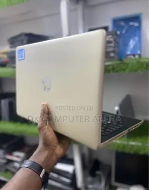 Laptop HP 15-Gw0023od Slim 8GB Intel Core I5 HDD 500GB