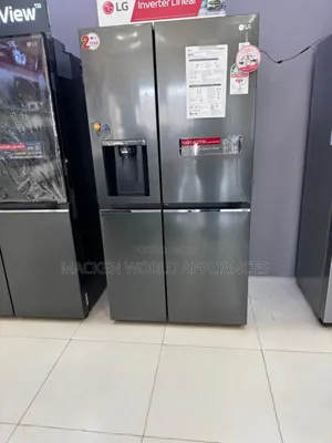 Lg 641l Side by Side With Water Fiter, Ice Water Dispenser