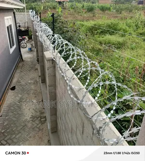 Electric Fence Services 100fts by 100fts