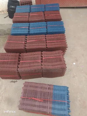 Egg Plastic Trays (Brown)