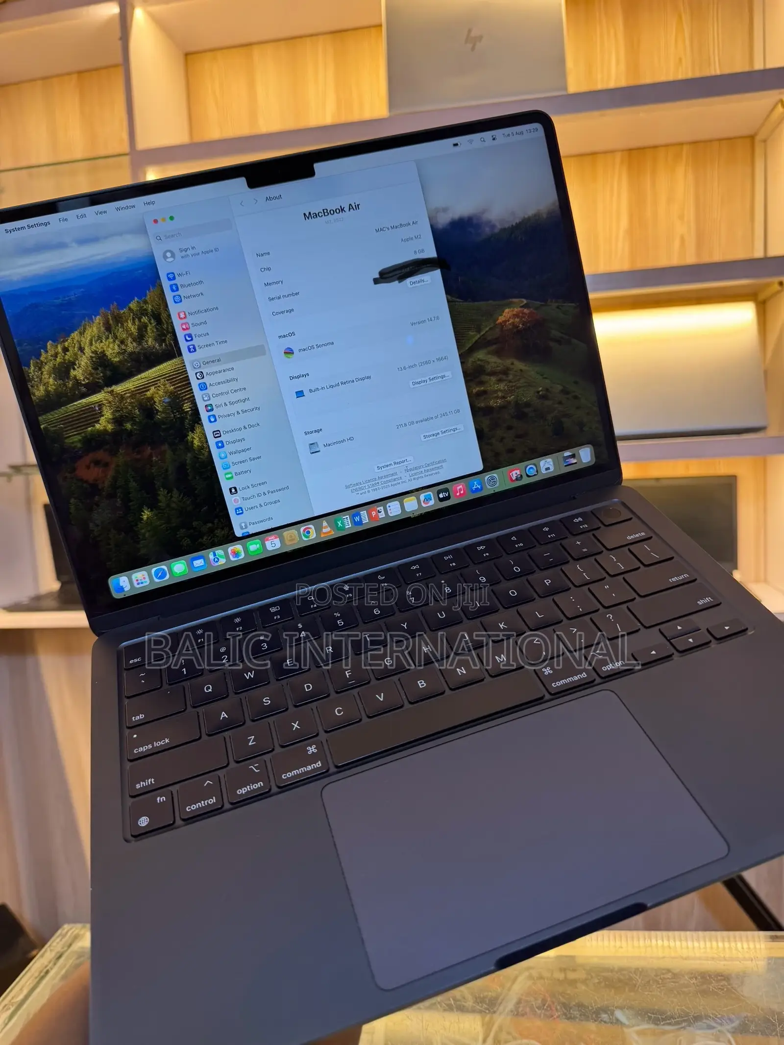 Laptop Apple MacBook Air 2022 M2 8GB Apple M2 SSD 256GB