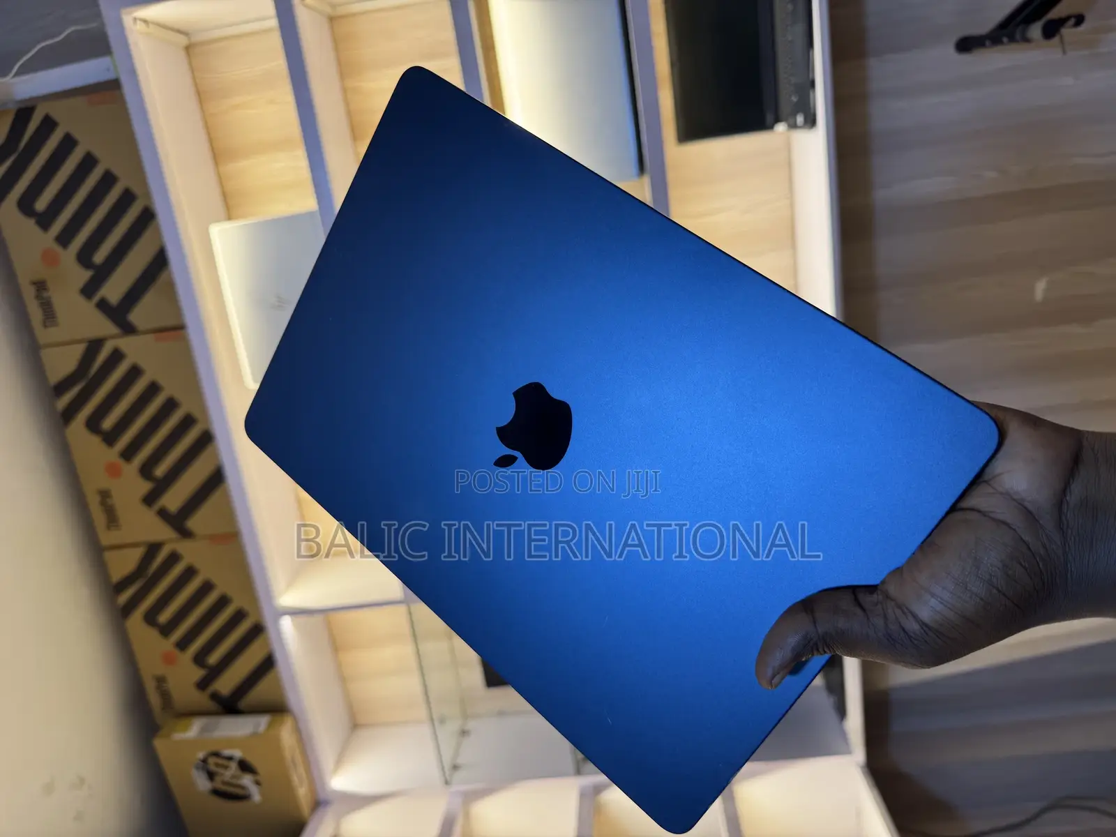 Laptop Apple MacBook Air 2022 M2 8GB Apple M2 SSD 256GB