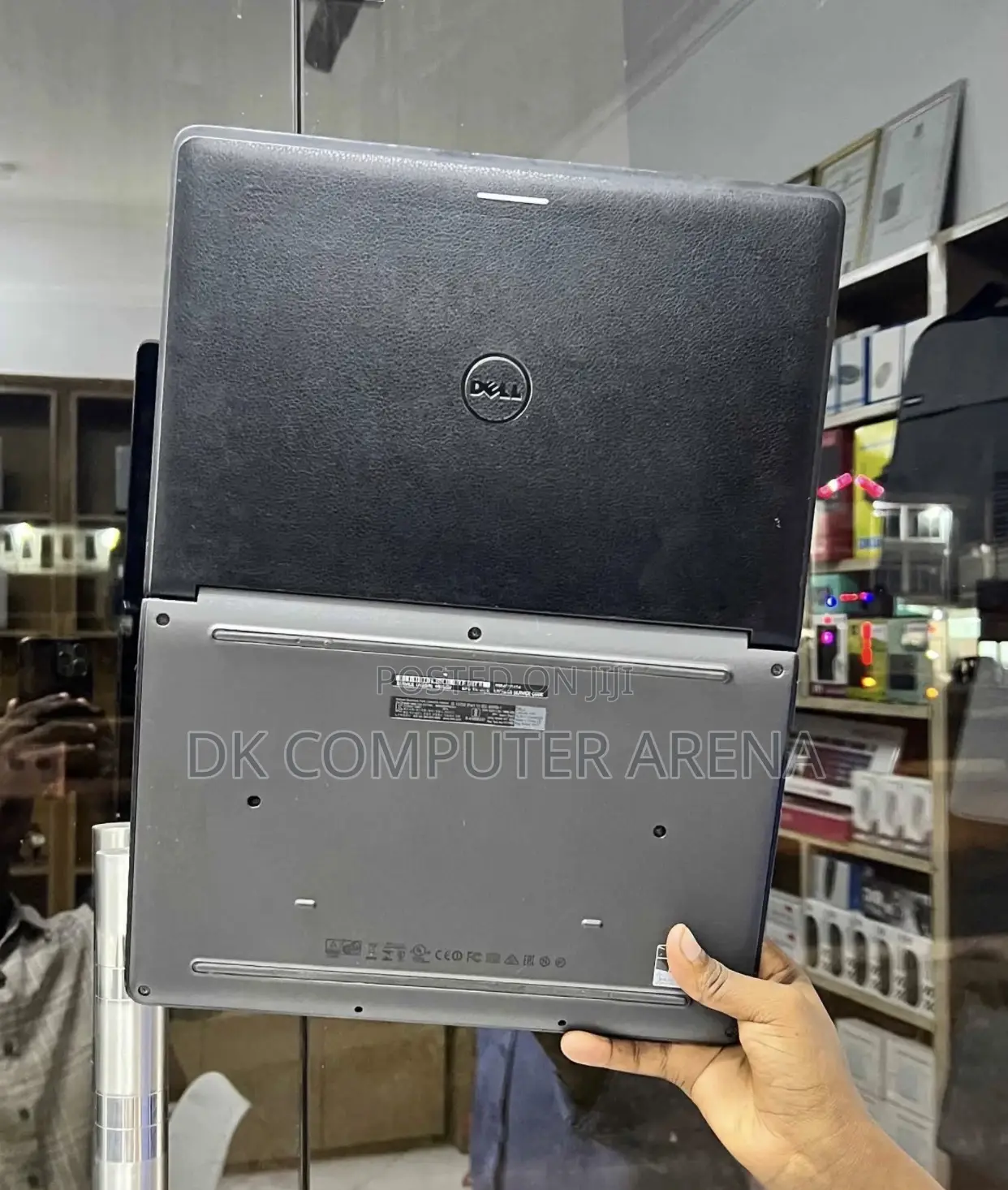 Laptop Dell Latitude 11 3160 4GB Intel SSHD (Hybrid) 250GB