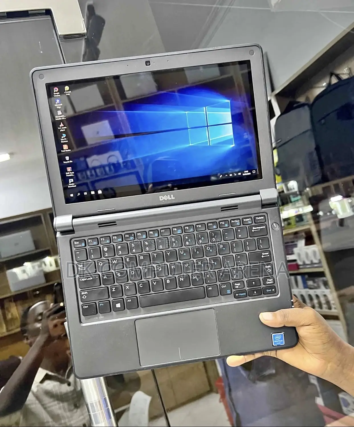 Laptop Dell Latitude 11 3160 4GB Intel SSHD (Hybrid) 250GB