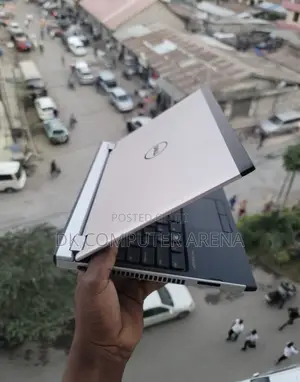 Laptop Dell Latitude 3330 4GB Intel Core I5 HDD 320GB