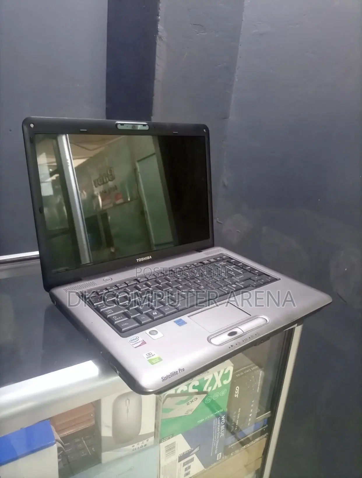Laptop Toshiba M840 4GB Intel Core 2 Duo HDD 160GB