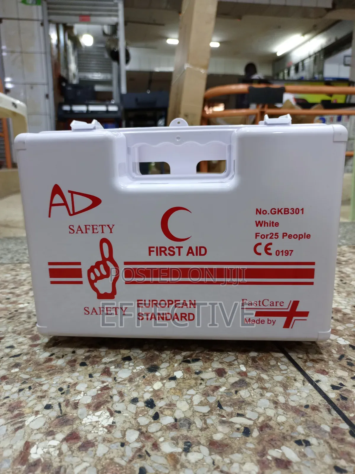 Fastcare Gkb30125people First-Aid Kit.