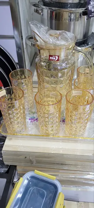 Jag Set With Glasses