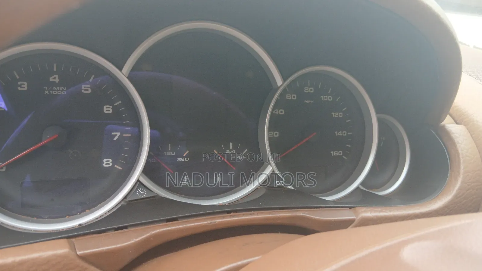 Porsche Cayenne 2010 Gray