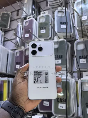 Tecno Spark 40 128 GB White