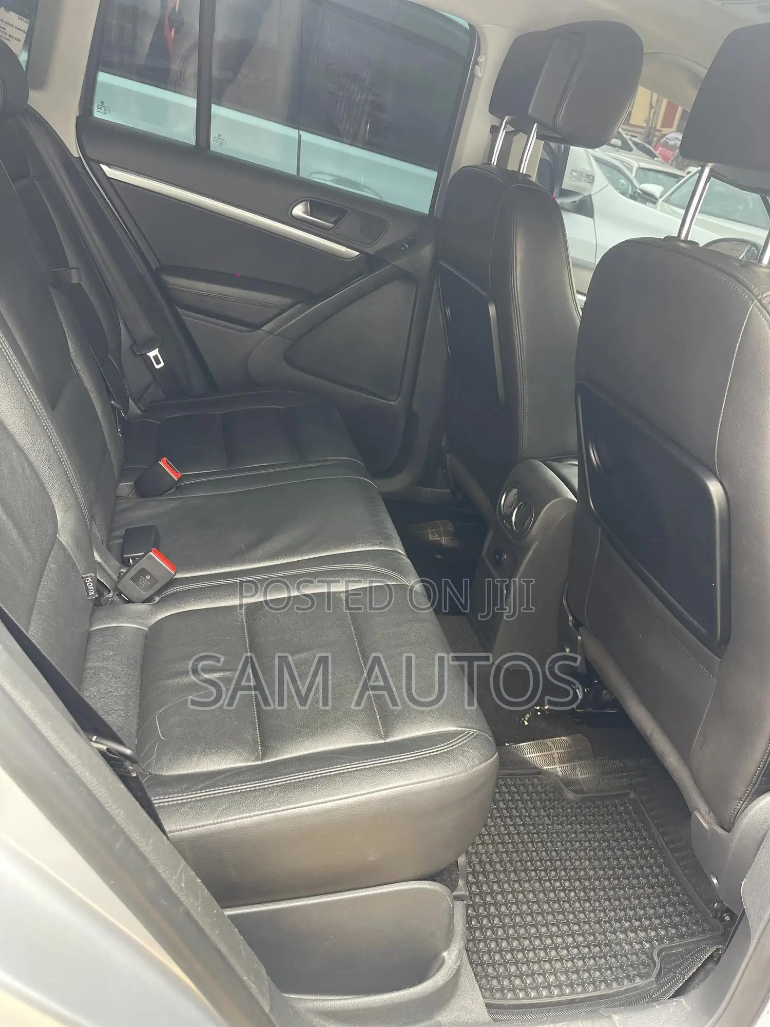 Volkswagen Tiguan 2012 Silver