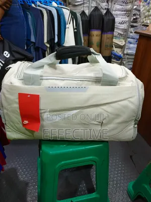 Nike Brasilia Training Duffel Bag.