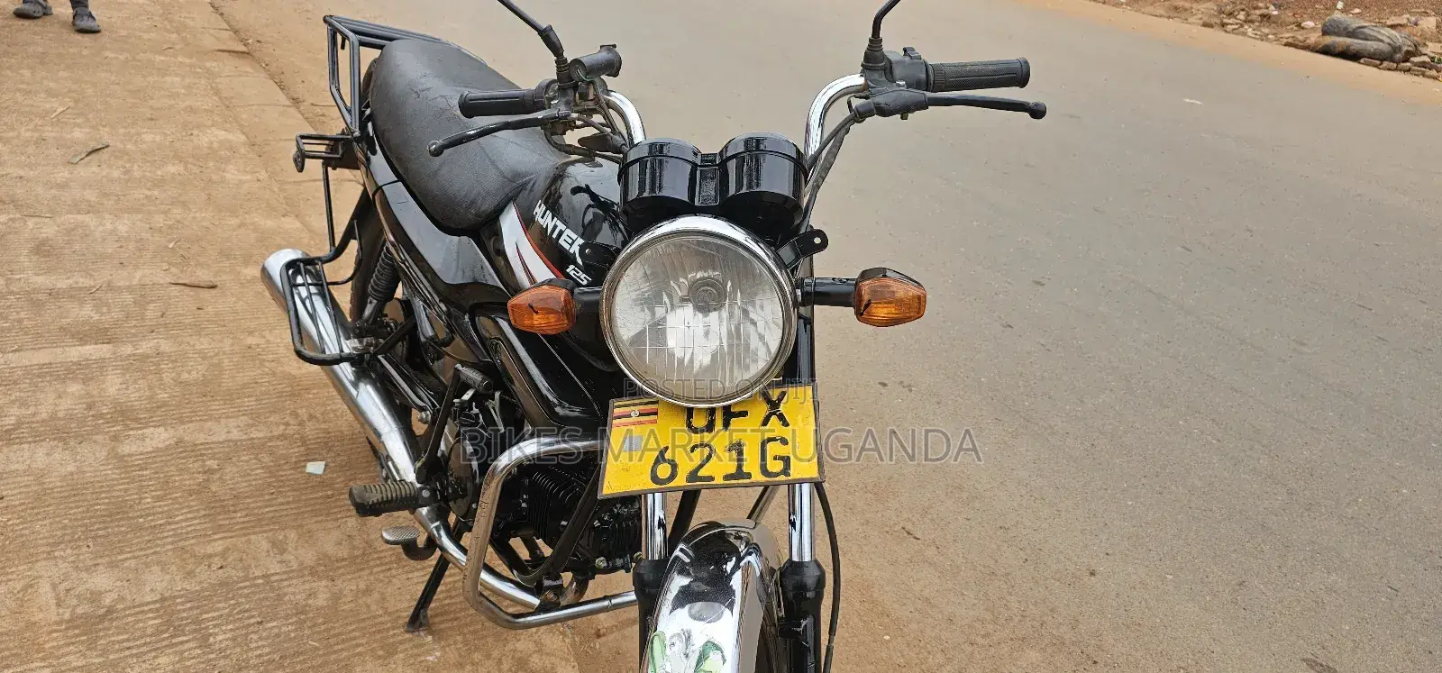 Hero Hunter 125 2023 Black