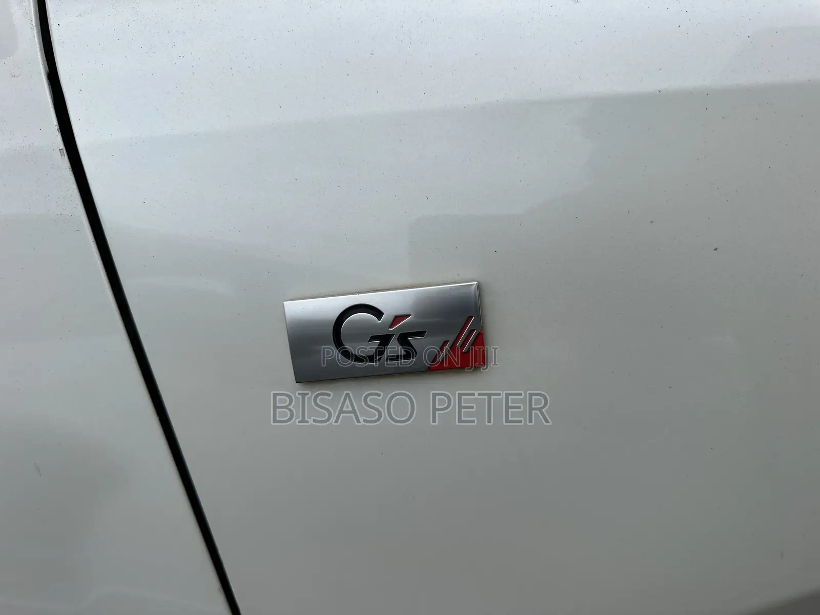 Toyota Harrier 2.0 2016 White