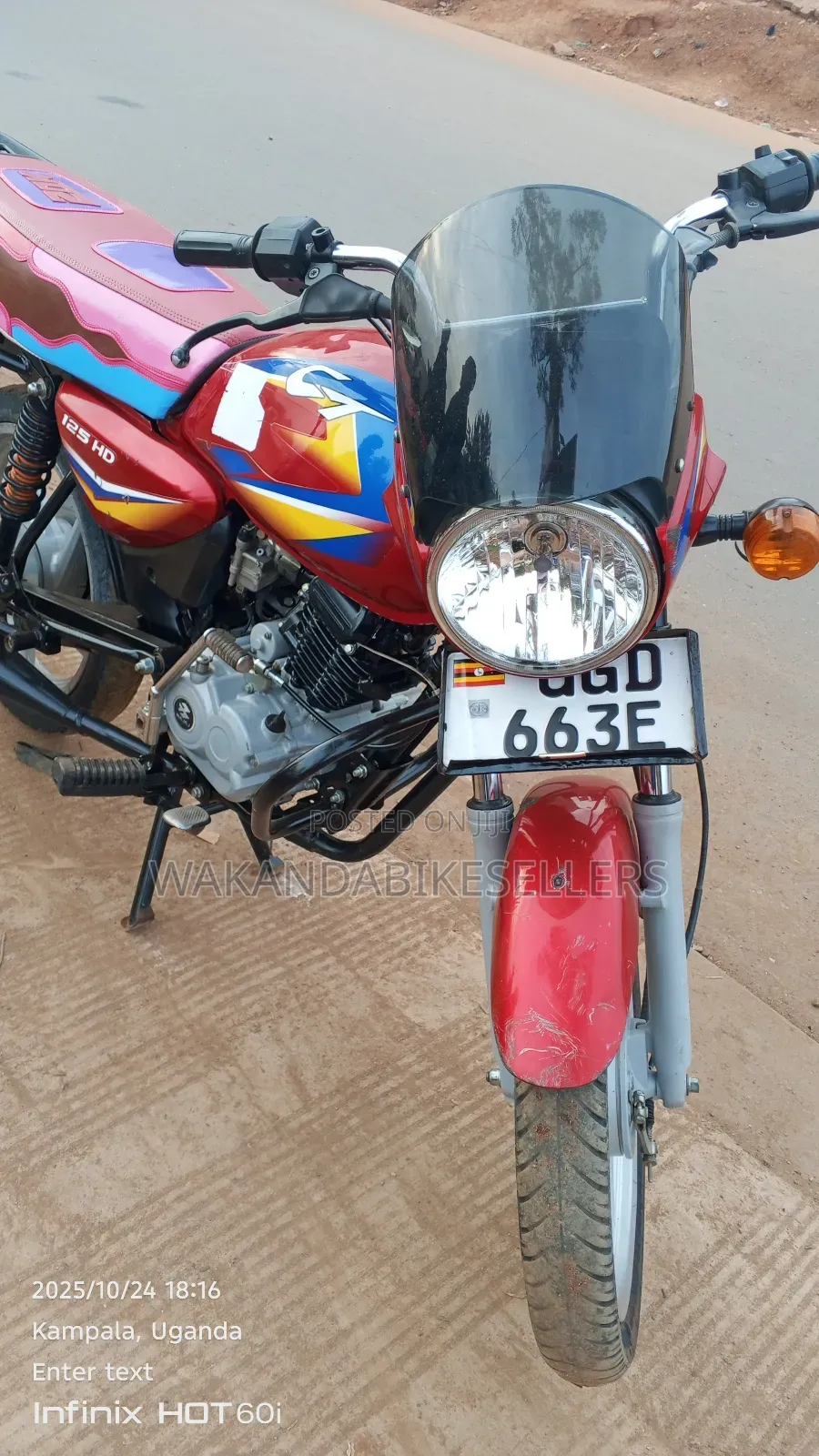 Bajaj Boxer 125 2024 Red