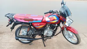 Bajaj Boxer 125 2024 Red