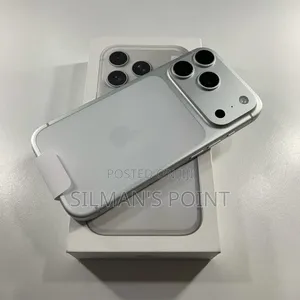 New Apple iPhone 17 Pro Max 2 TB Silver