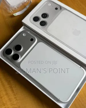 New Apple iPhone 17 Pro Max 1 TB Silver