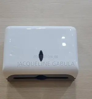 Tissue Holder