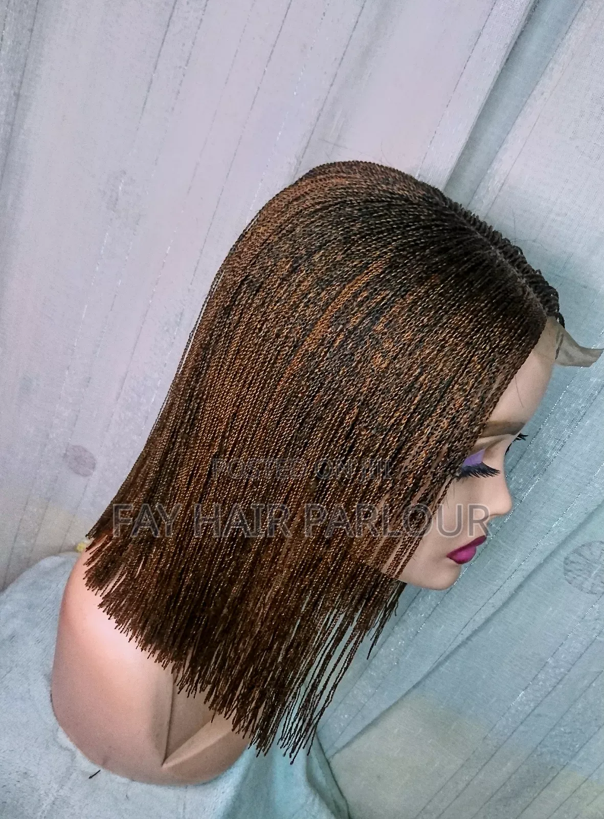 Short Classy Wigs. ( Blunt Cut Twists)