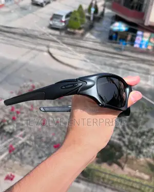 Oakley Pitboss || Polarized Sunglasses