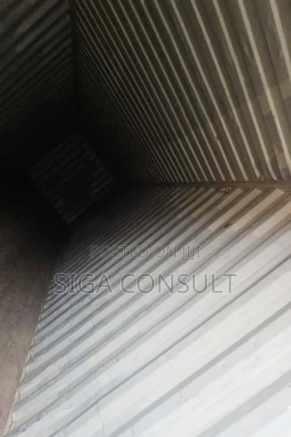 Standard 40ft Cargo Container Available for Sale.