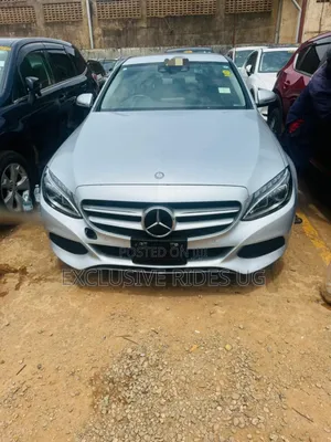 Mercedes-Benz C180 2016 Silver