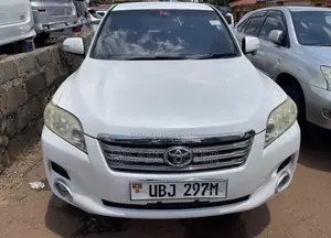 Toyota Vanguard 2008 White