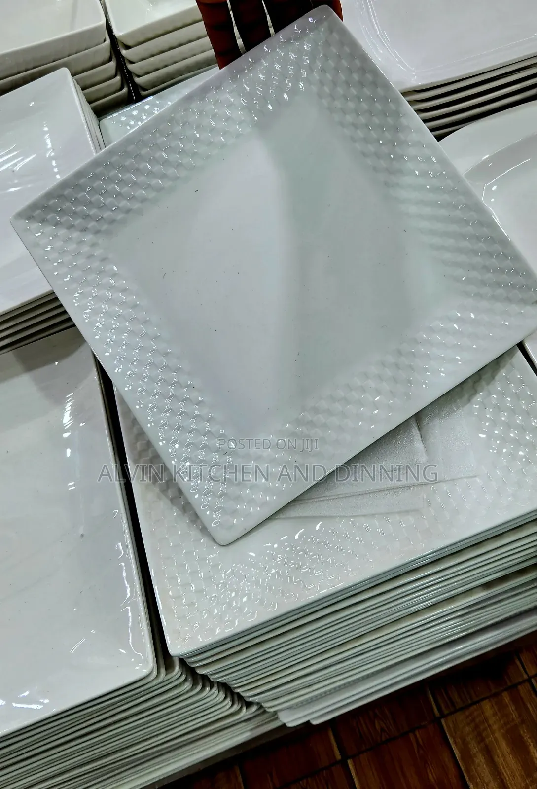 Dinner Plates Square a Set of 6pcs