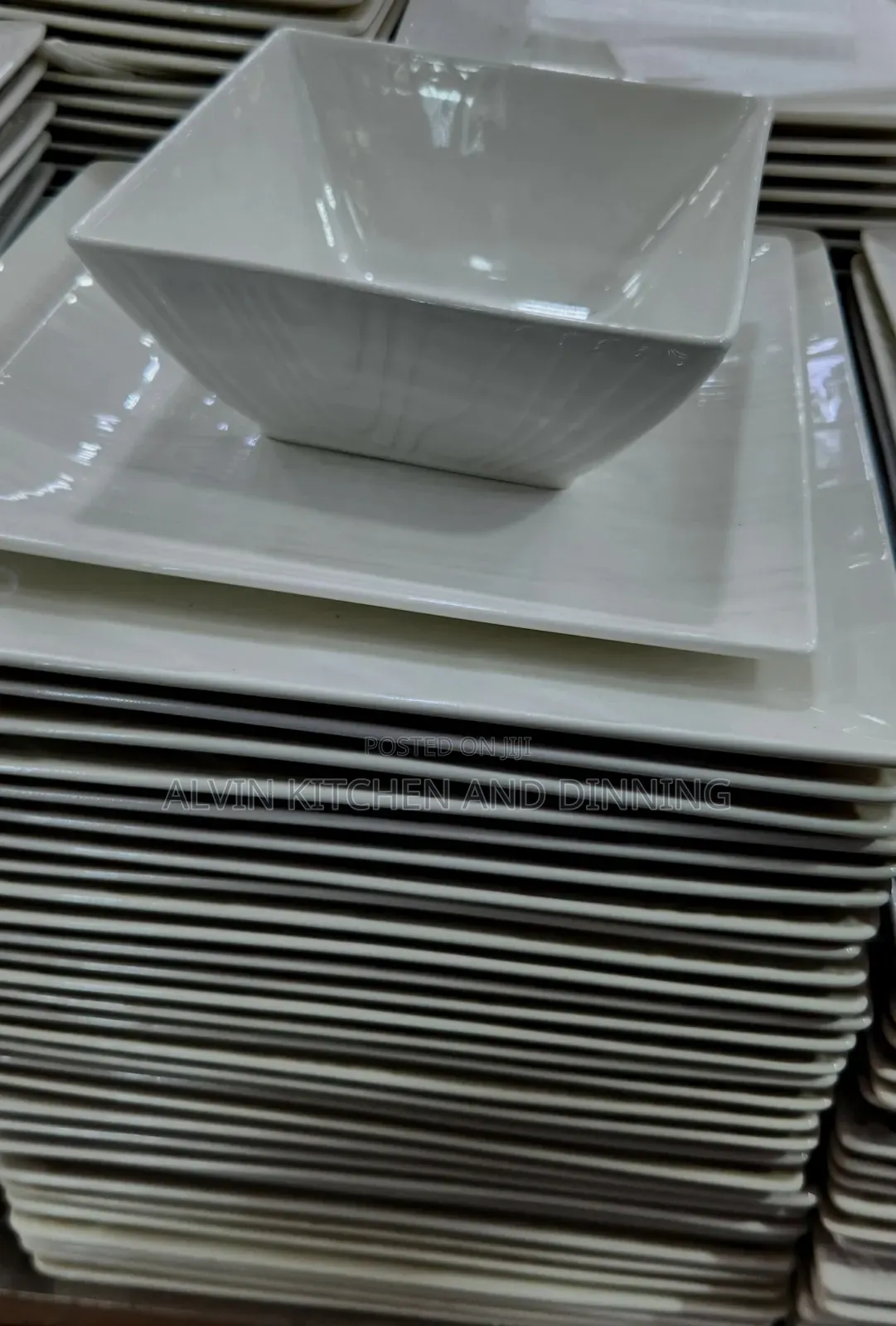 Dinner Plates Square a Set of 6pcs