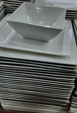 Dinner Plates Square a Set of 6pcs