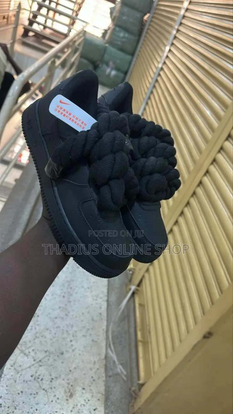 Nike Big Lace Sneakers