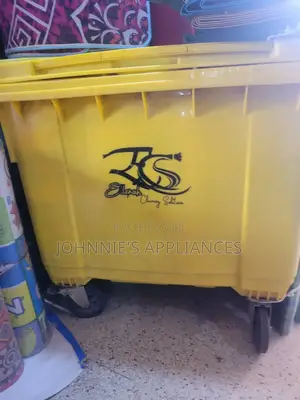 660l Medical Waste Bin With Wheels – Yellow Biohazard Container