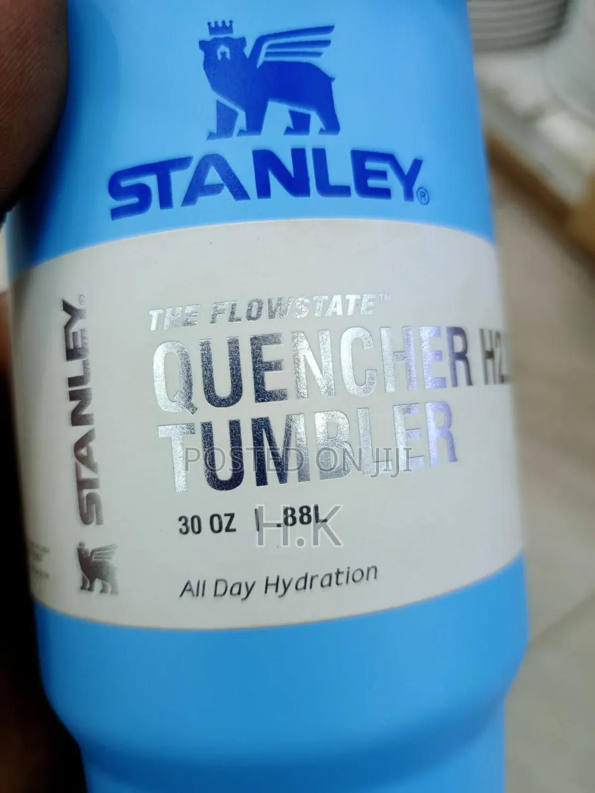 30oz Stanley Quencher H2.0 Flowstate Tumbler.