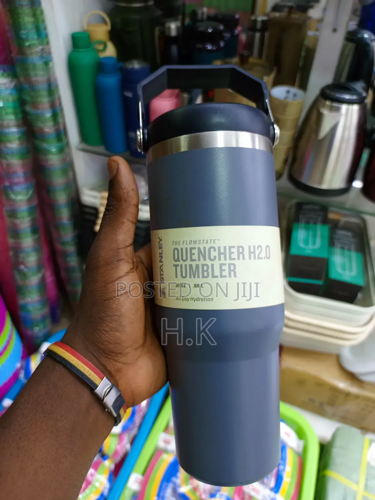 30oz Stanley Quencher H2.0 Flowstate Tumbler.