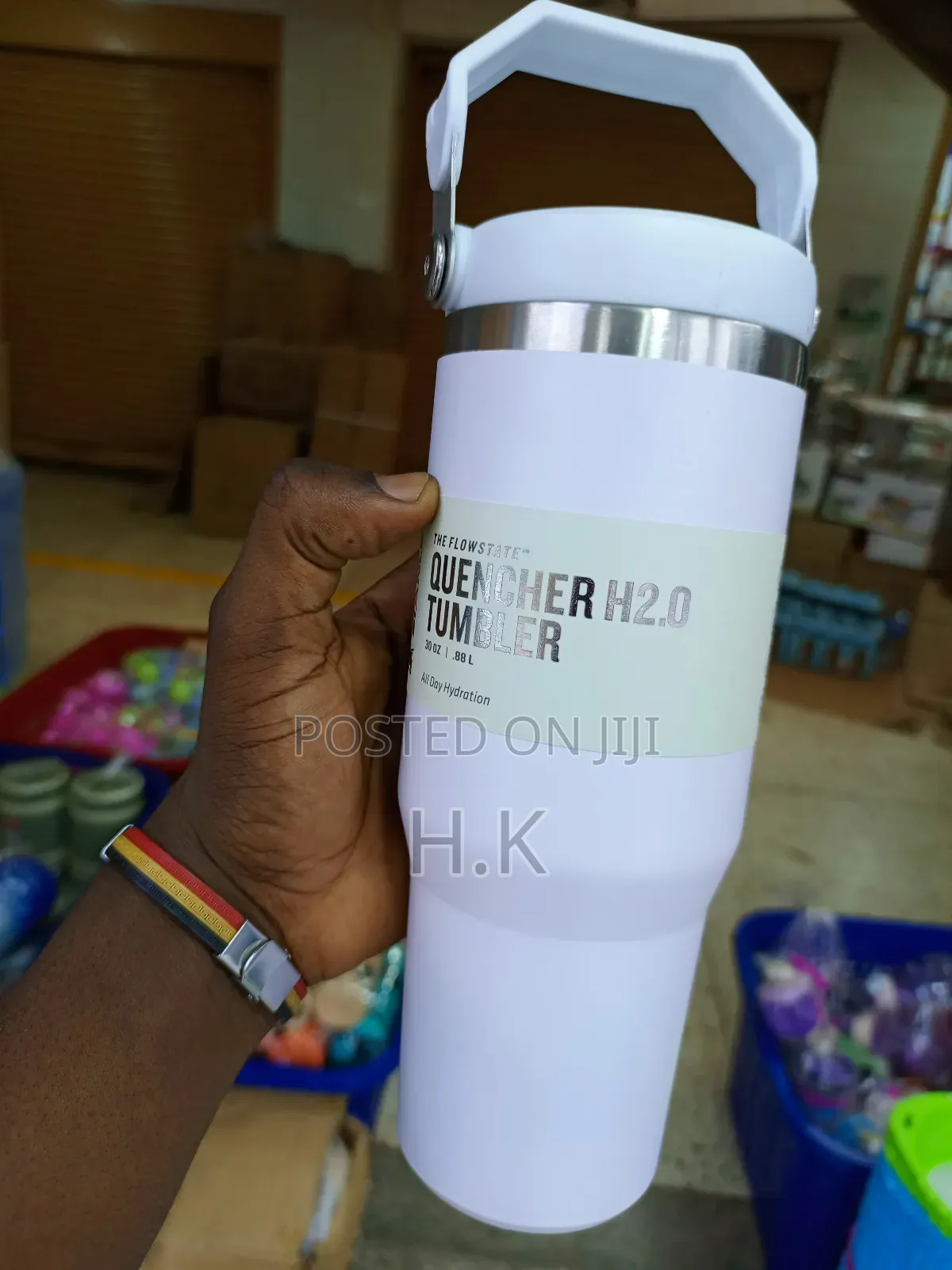 30oz Stanley Quencher H2.0 Flowstate Tumbler.