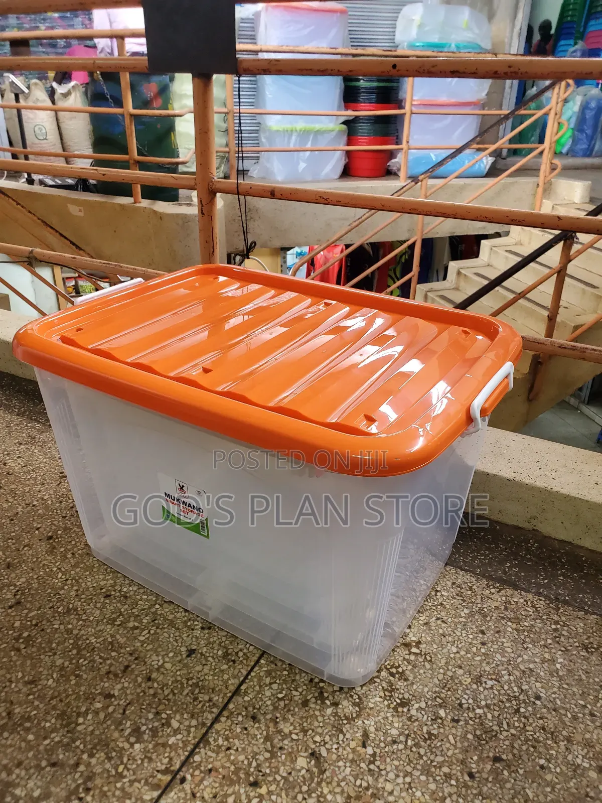 Biggest 165litres Plastic Storage Boxes Plastic Storage Boxes