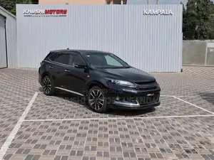 Toyota Harrier 2.0 4WD 2016 Black
