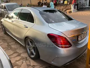 Mercedes-Benz C200 2015 Silver