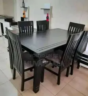 Kn Dinning Black Table