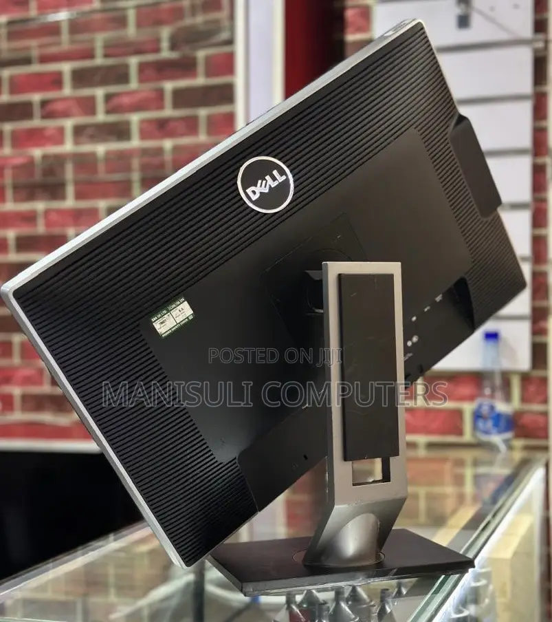 Dell 24 Inch Screen Ips Hdmi Dp Div Display Usb 3.0