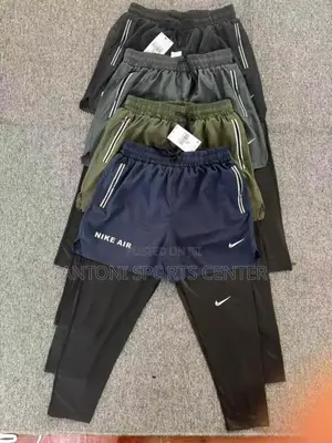 Training Shorts Tights