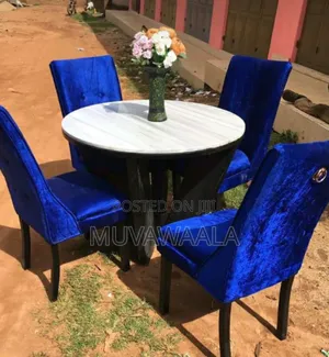Vv Dinning Table