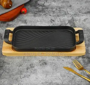 Cast Iron Steak Platter With Wooden Tray