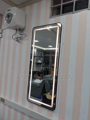 Salon Mirror 3332