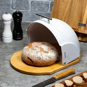 Classic Bread Box
