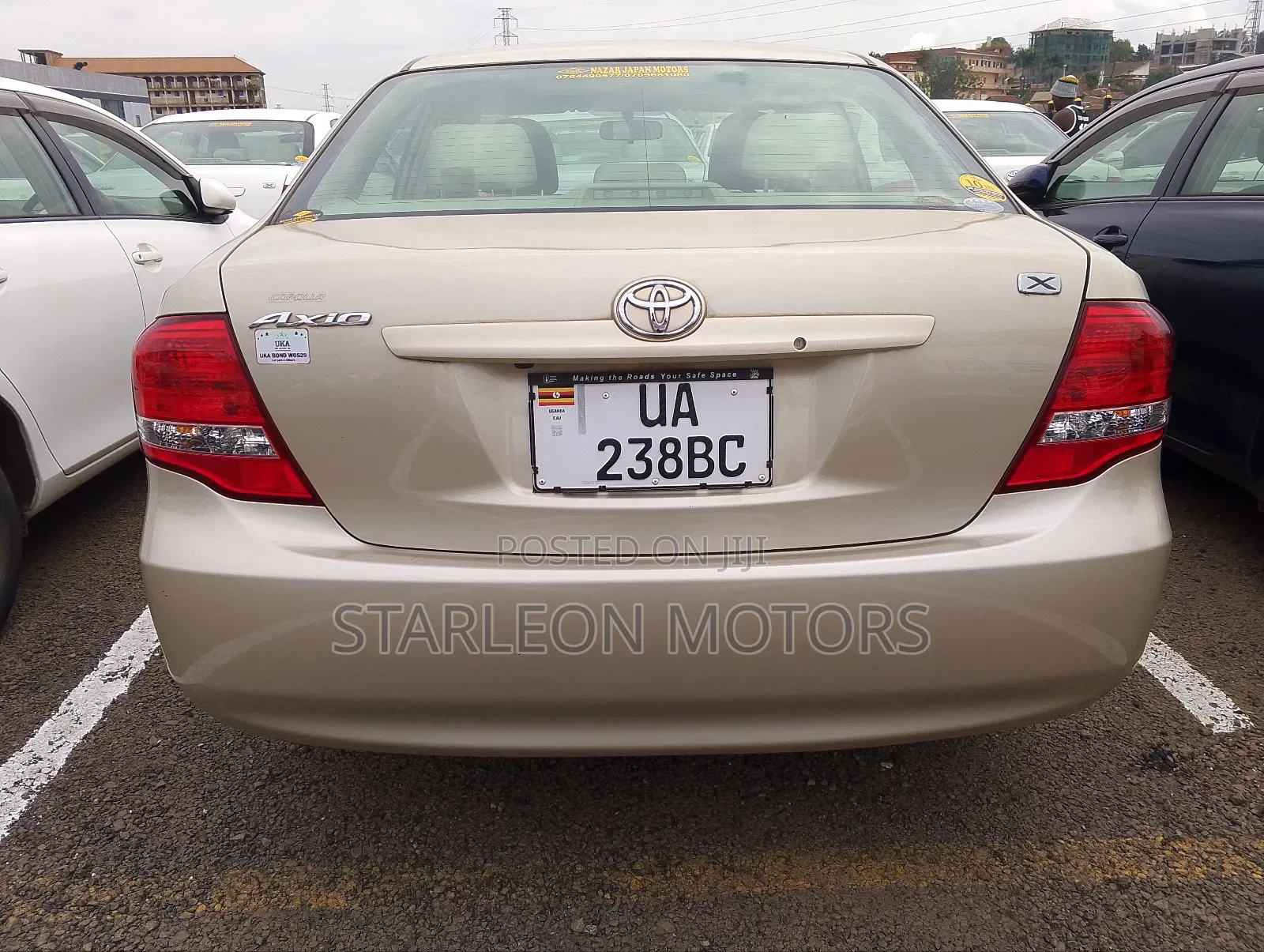 Toyota Axio 2011 Gold