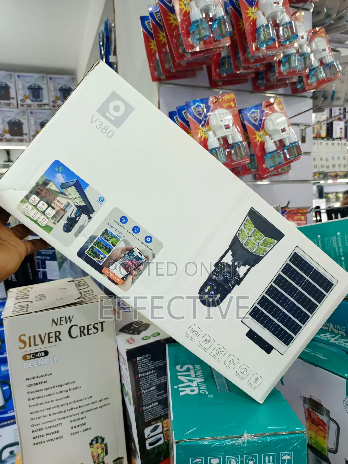 V380 Solar-Powered Street Light With a Built-in Security Camera.